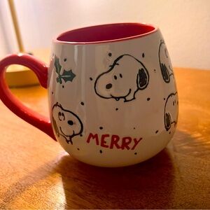 Peanuts Snoopy MERRY Christmas Embossed Mug/Cup Ceramic Red Interior
